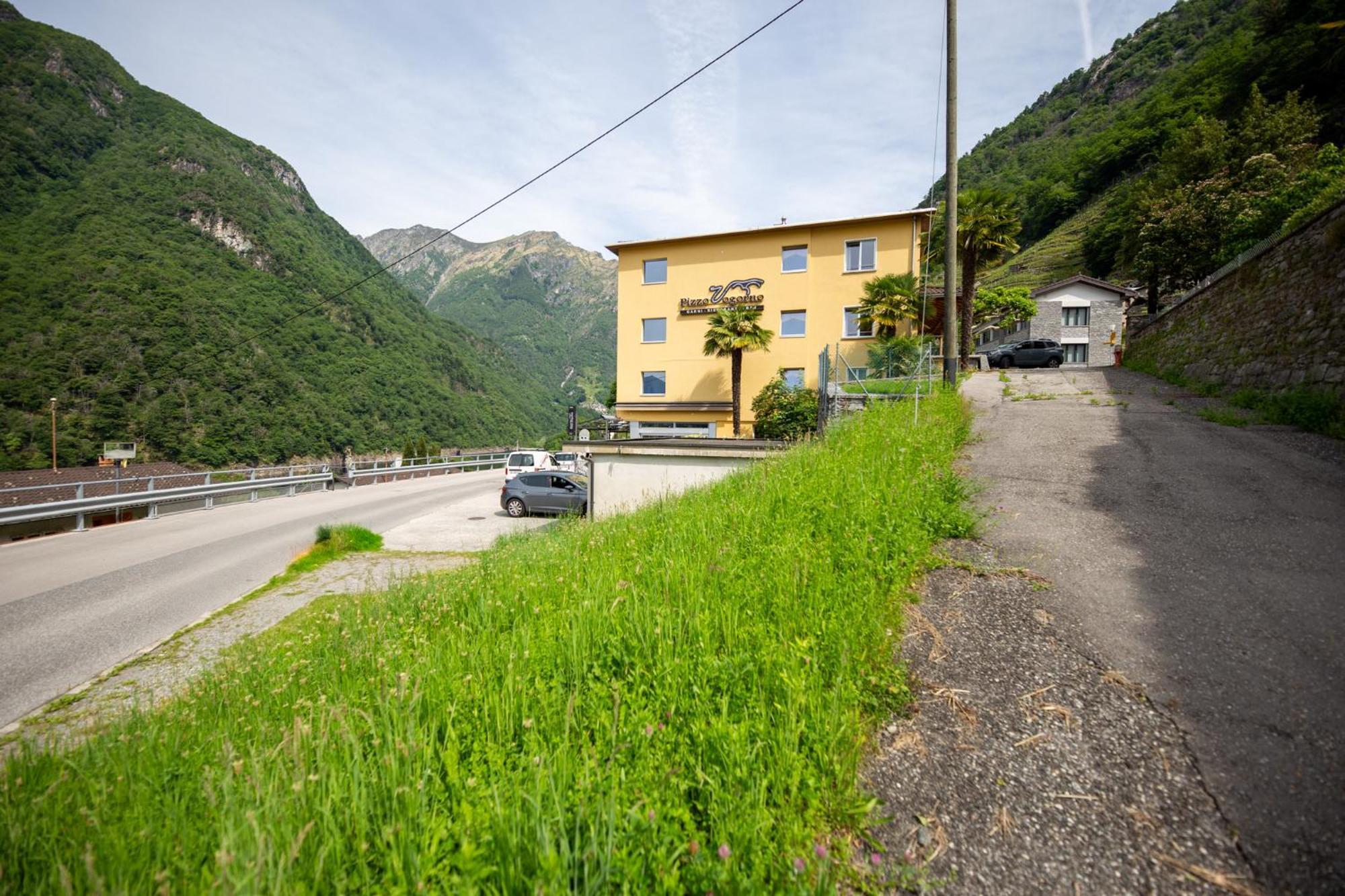 Hotel Pizzo Vogorno Exterior foto